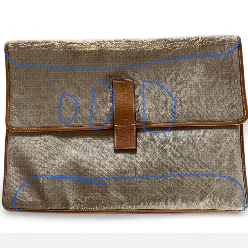 Vinatage authentic Fendi Beige and tan Zucchino large clutch in fair condition - Picture 2 of 9